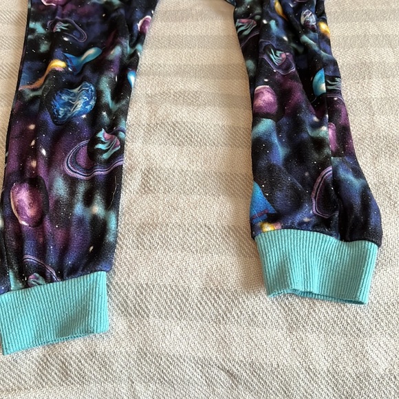 Boys Space/ Alien onesie Pajamas - Picture 3 of 3